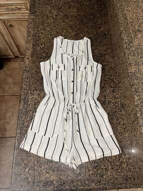 Iris Striped Sleeveless Romper Size S